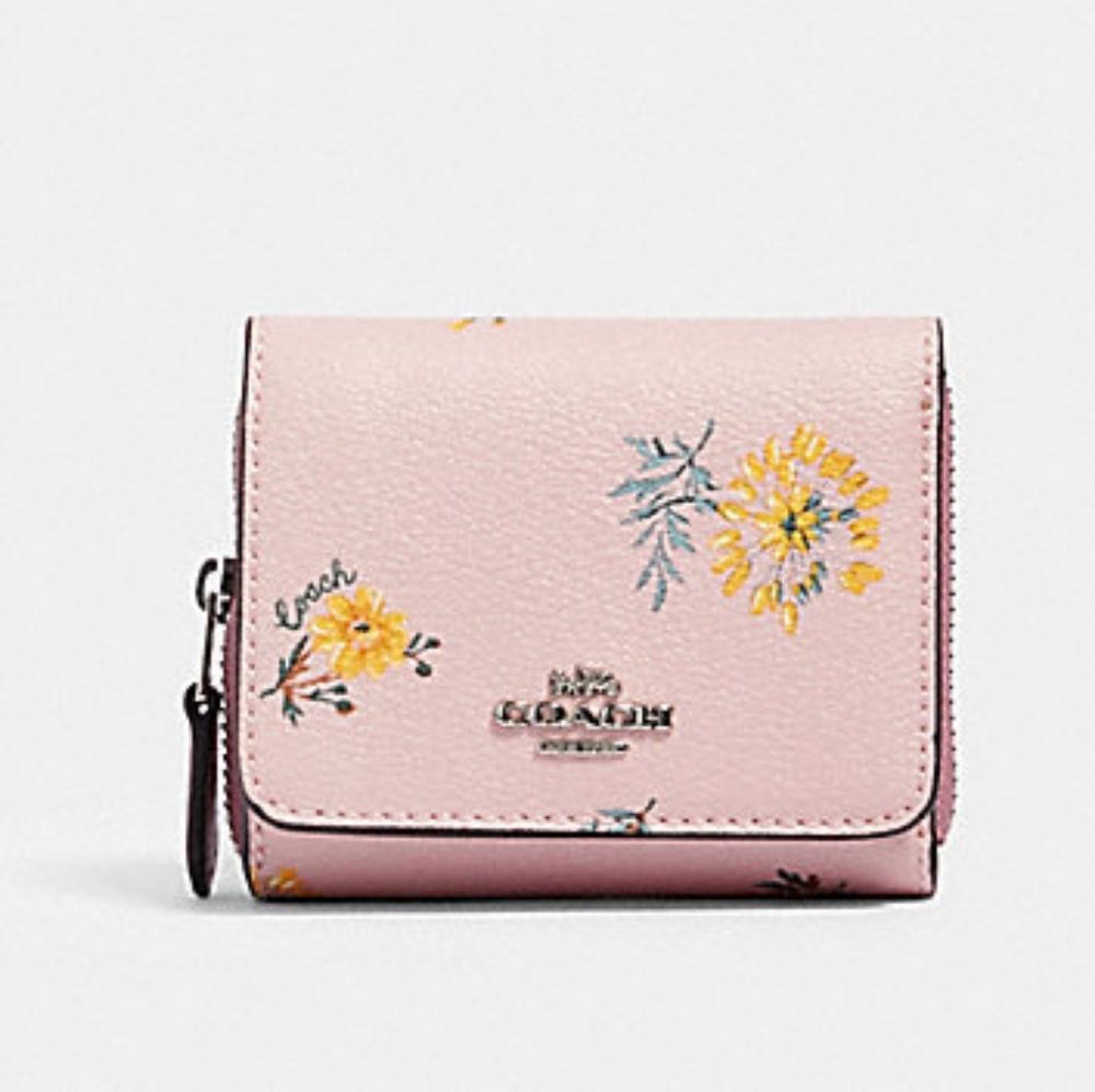 🌼🌼NWT COACH Trifold Wallet with Dandelion Floral Print🌼🌼